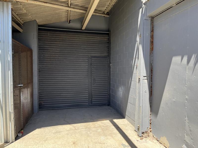 To Let commercial Property for Rent in Paarden Eiland Western Cape